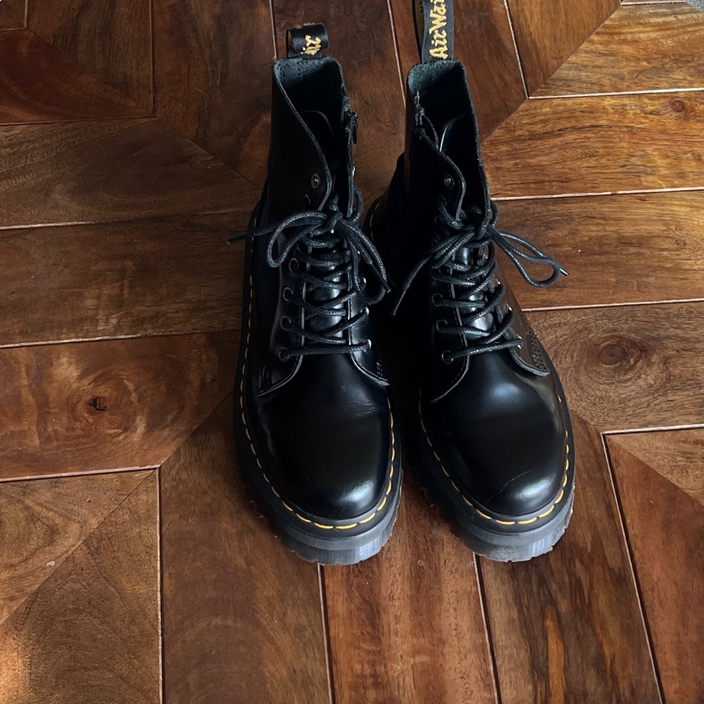 DR. MARTENS Jadon Womens Platform Boots